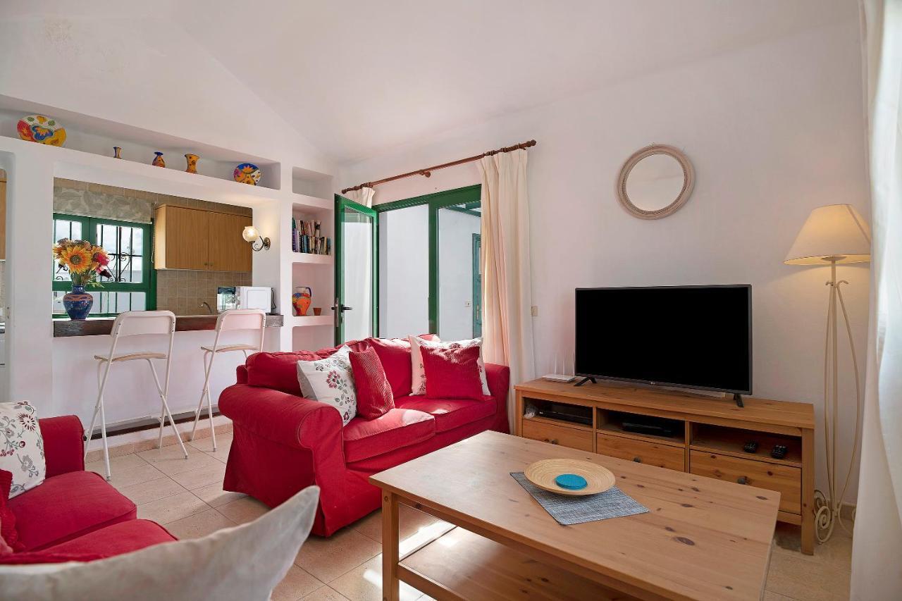 Apt6 Las Palmeras III Lanzarote Puerto del Carmen  Extérieur photo